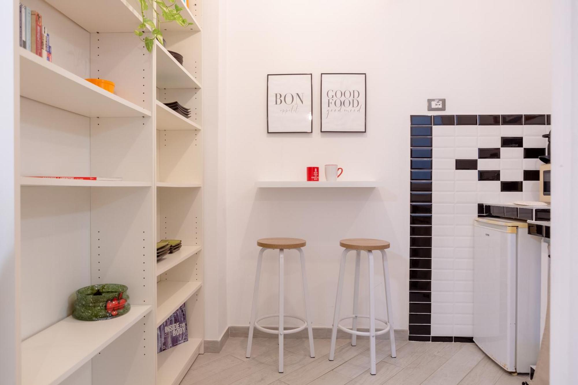 Privatunterkunft Stanza Comoda E Silenziosa Con Bagno Privato E Area Lavoro E Relax Rom