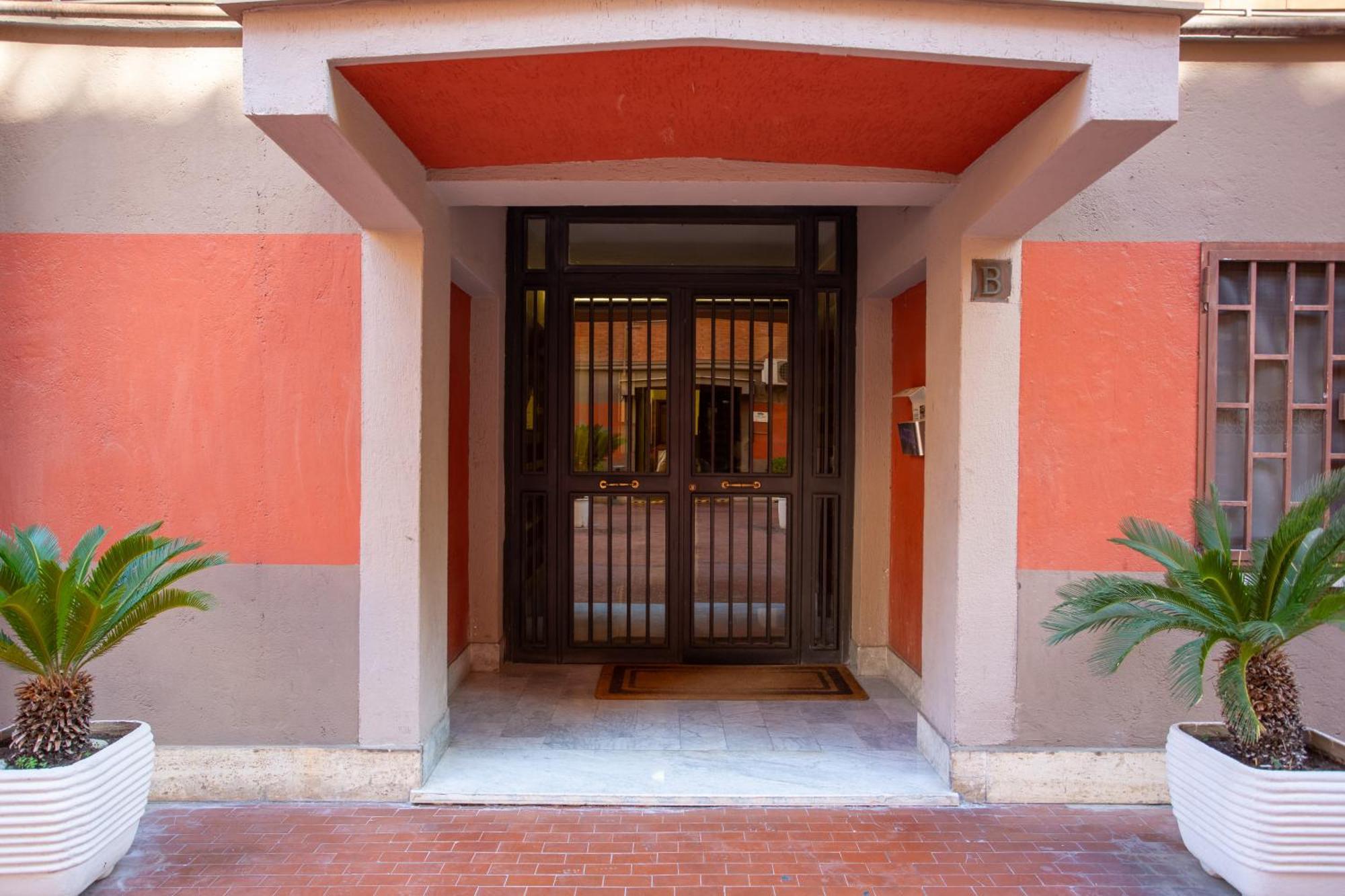 Privatunterkunft Stanza Comoda E Silenziosa Con Bagno Privato E Area Lavoro E Relax *